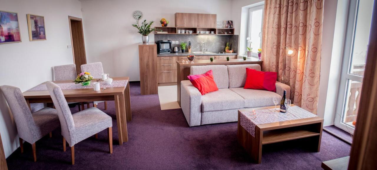 Apartmanovy Dom Tatratravel Smokovec Vysoké Tatry Eksteriør billede
